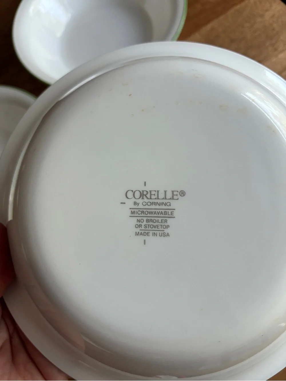 Corelle three bowls
